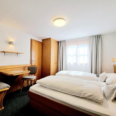Das Bergfried - Urlaub Zentral Und Ruhig! Apartment Riezlern Exterior photo
