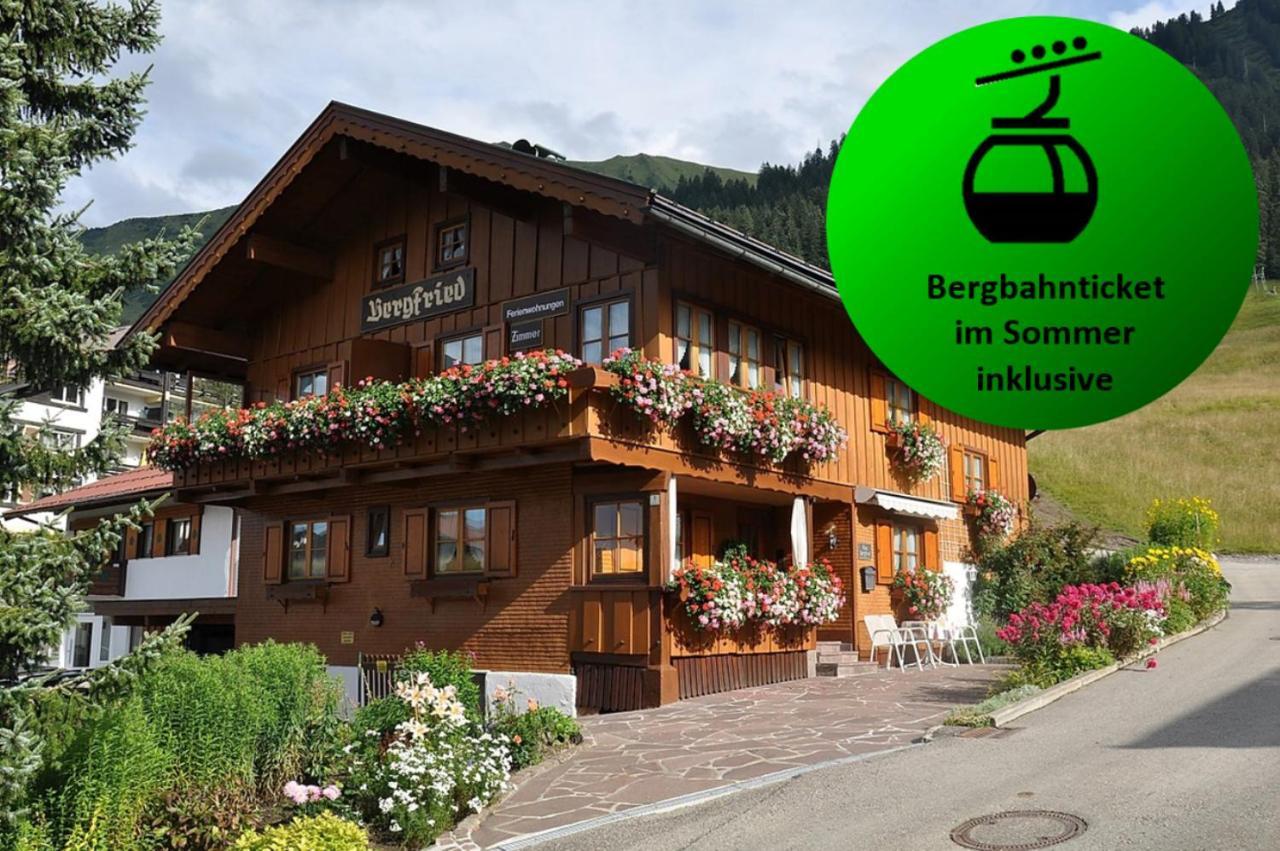Das Bergfried - Urlaub Zentral Und Ruhig! Apartment Riezlern Exterior photo